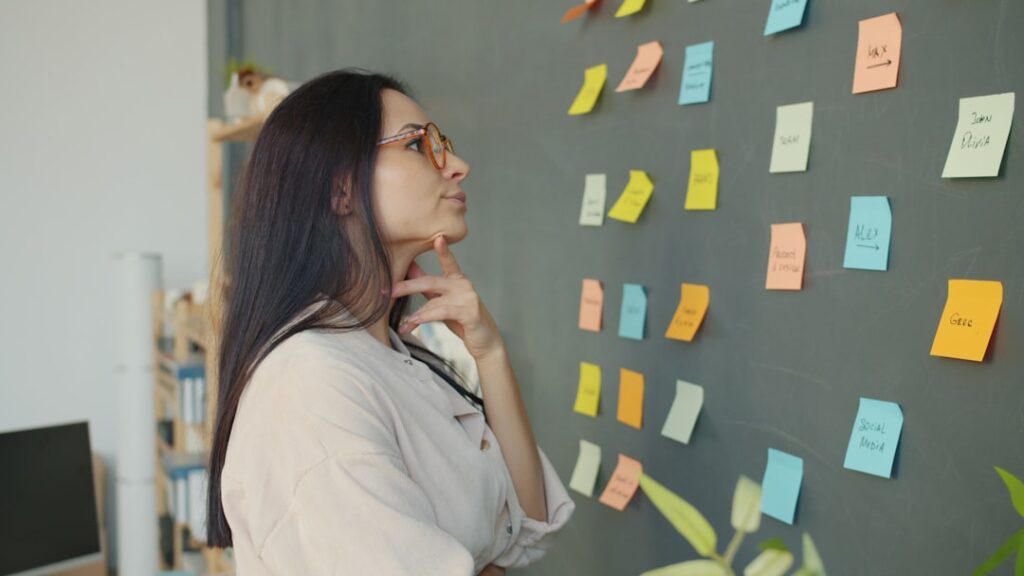 Here’s What to Do When Your Boss Makes You Feel Incompetent