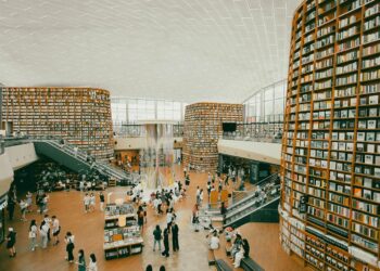 tips for students to save money