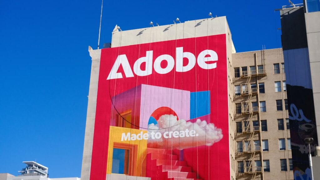 Economic Slowdown and Adobe CEO Exit: Key Insights