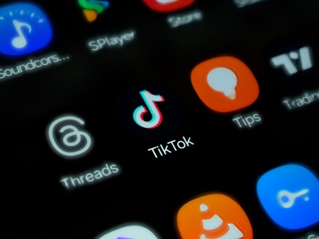 TikTok’s AI Ad Policy Failing to Enforce Transparency