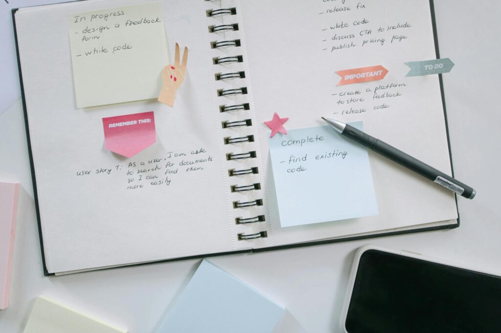 AI‑Augmented Performance Management Reshapes Emotional Intelligence in the Digital Workplace