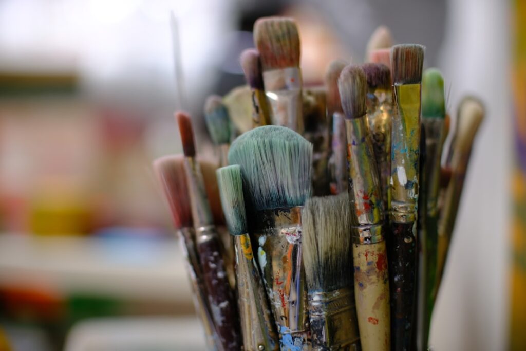 AI-Boosted Canvas: How Machine-Made Images Are Raising Human Creativity