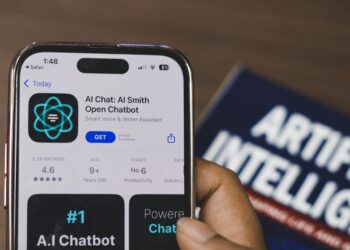 AI Chatbots Take the Front Seat in Workplace Mental-Health Care