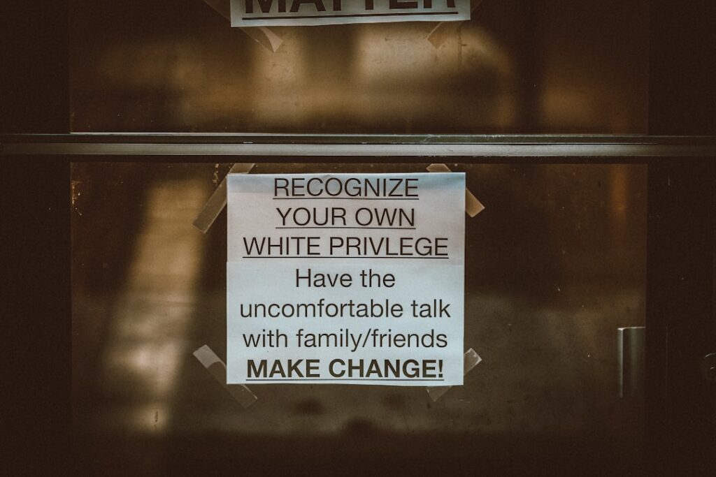 AI‑Driven Hiring Under the Microscope: How Bias Controls Are Reshaping Diversity, Compliance, and Career Capital