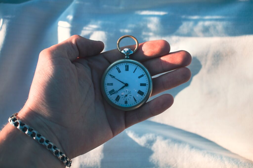 AI‑Driven Time Management Reshapes Work‑Life Boundaries and Career Capital