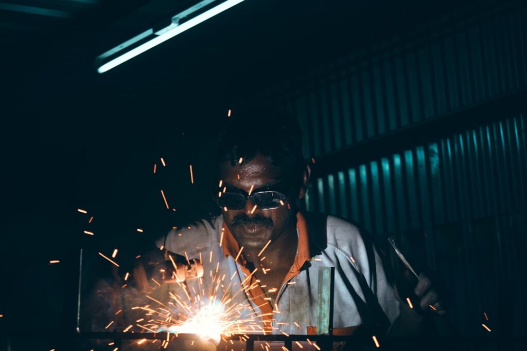 Apprenticeship Revival Reshapes Mid‑Career Trajectories Across the Global Labor System