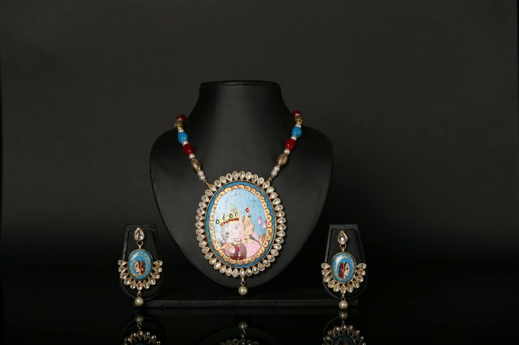 Artisanal Renaissance Reshapes Luxury Jewelry’s Economic Trajectory