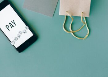 BNPL Boom Turns Everyday Shopping Into a Debt Trap