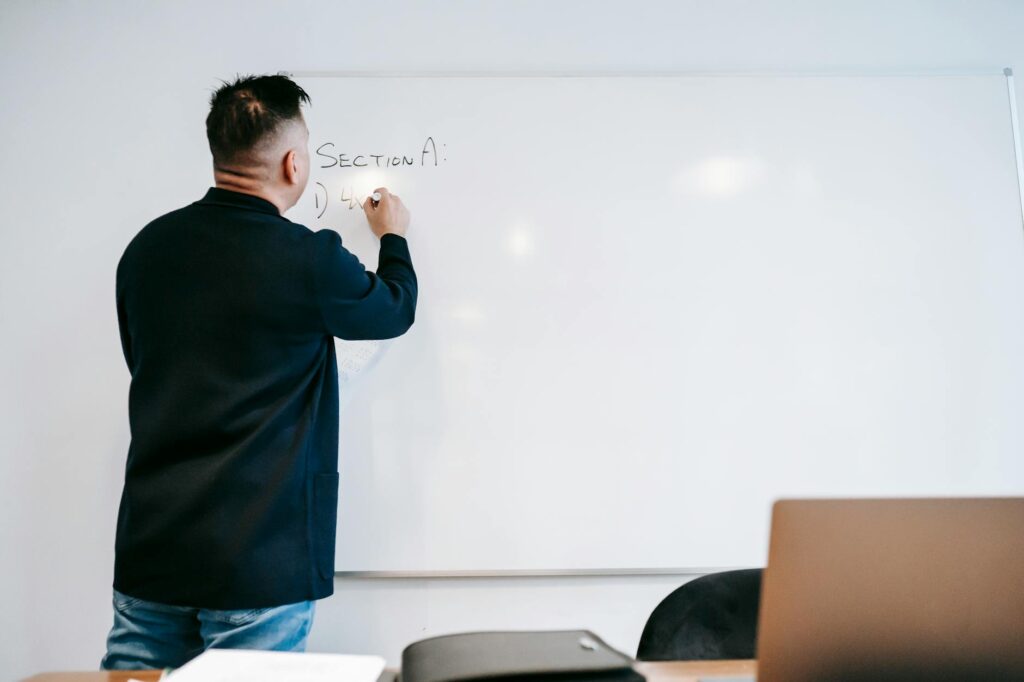 Corporate Learning Platforms Enter a Structural Pivot: Gamification, Personalization, and Accessibility Redefine Talent Trajectories