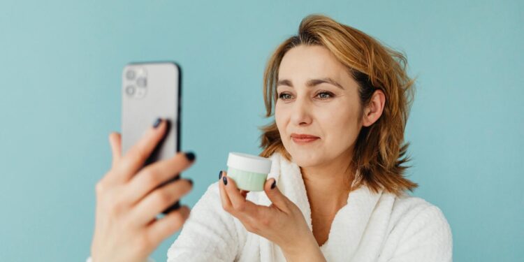 Digital‑Detox Policies Redefine Corporate Productivity and Career Capital