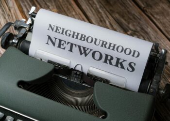 Digital Hubs Replace Handshakes: How Virtual Neighborhoods Are Redefining Professional Networking