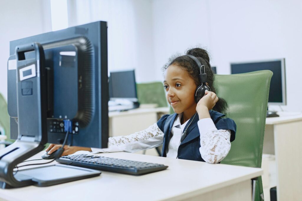 Digital Literacy as a Structural Lever for Growth in the Global South
