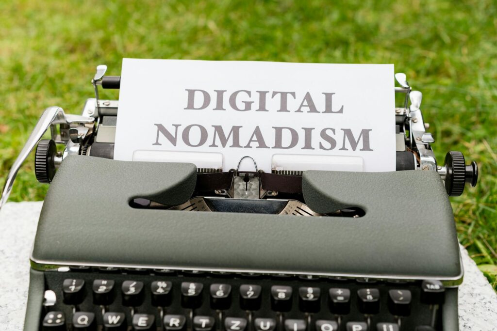 Digital Nomad Sales Teams Redefine Global Revenue Engines