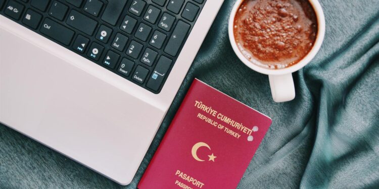 Digital Nomads Redraw the Map of Citizenship: How Remote‑Work Visas Reshape Institutional Power
