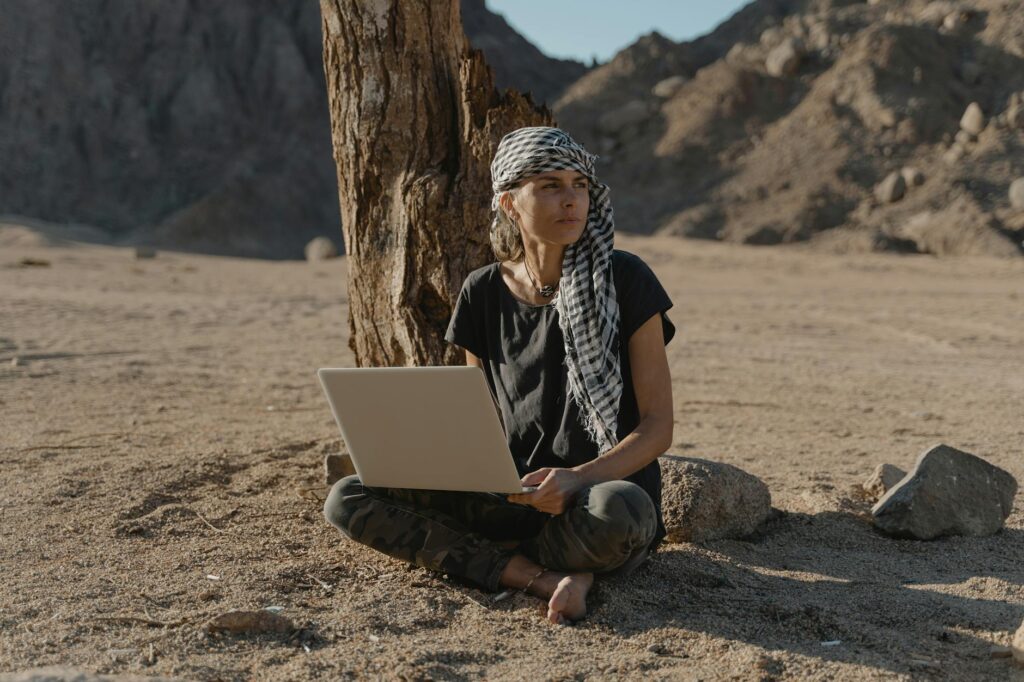 Digital Nomads Reshape Local Economies: A Systemic Analysis of Remote Work’s Community Impact