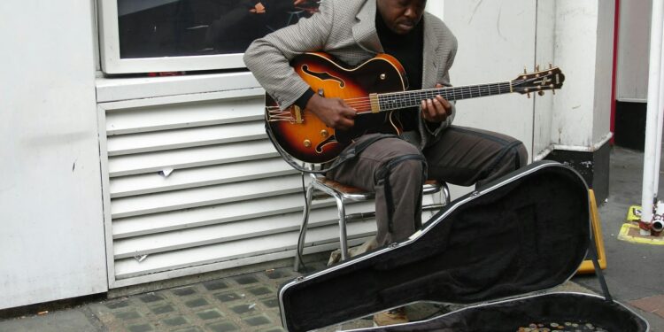 Festival Footprints: How Sustainable Practices Are Reshaping the Music‑Event Economy