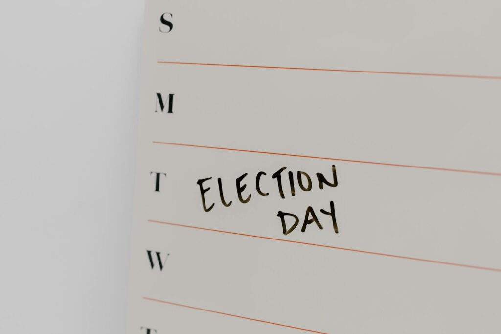 Four‑Day Workweeks Reshape Family Capital and Institutional Power