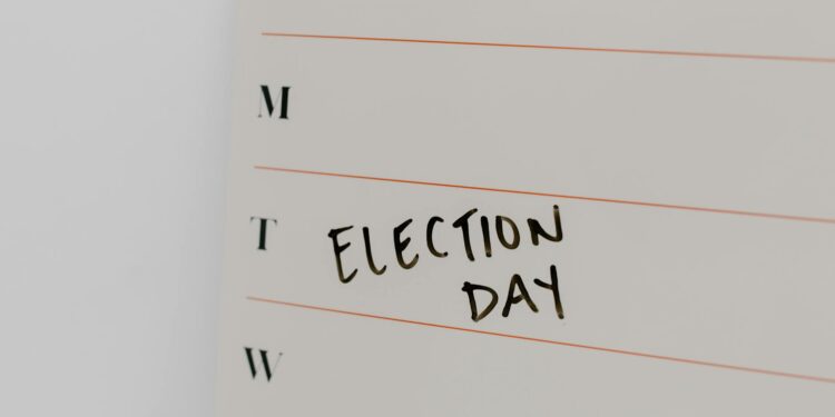 Four‑Day Workweeks Reshape Family Capital and Institutional Power