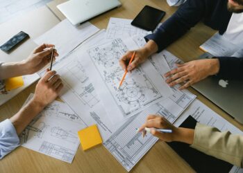 Global MVP Economy Redefines Product Management: Structural Shifts, Systemic Ripples, and New Career Trajectories