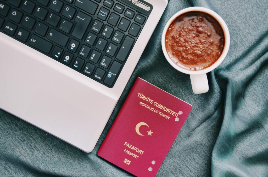 Global Talent on Autopilot: How Remote Work Is Re‑Engineering the “Global Citizen” Blueprint