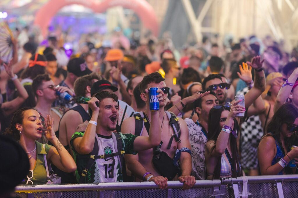 Green Stages, New Careers: How Climate‑Responsive Design Is Reshaping Music Festivals