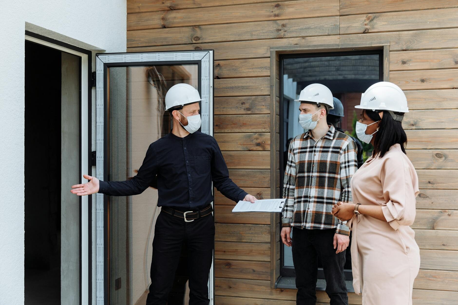 Hybrid Homes Redefine Urban Labor Markets and Institutional Power