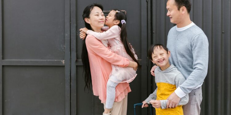 Inclusive Parenting Programs Reshape Economic Mobility in America’s Largest Cities