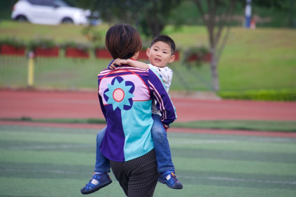 Inclusive Parenting Programs Reshape Economic Mobility in America’s Largest Cities