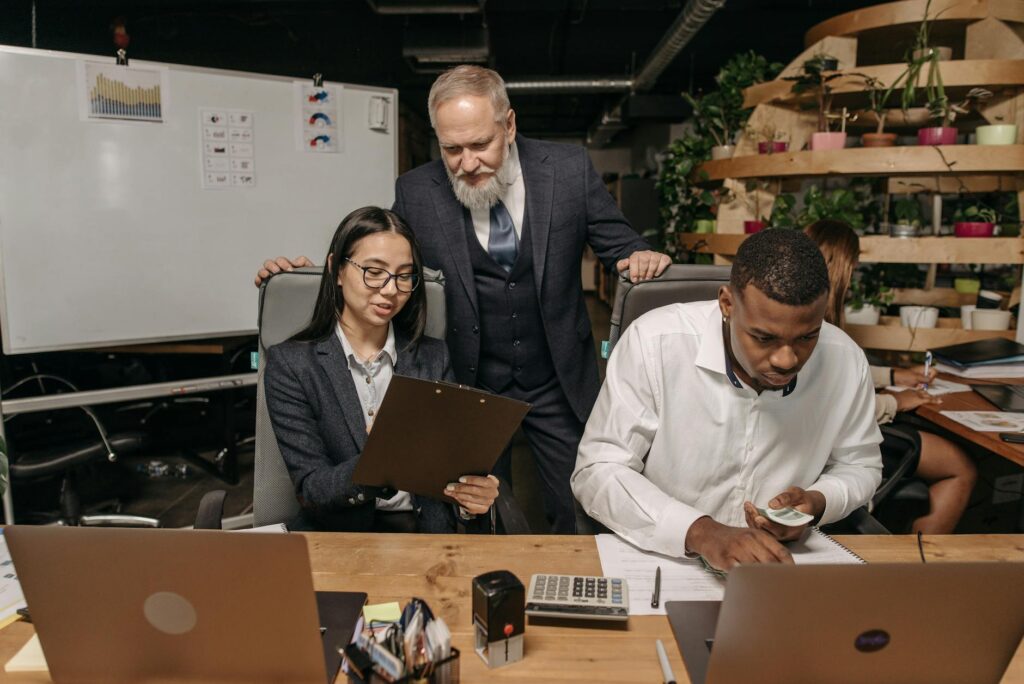 Intergenerational Synergy: Quantifying the Performance Upswing in Multigenerational Workforces