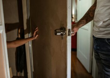 Intergenerational Trauma Reshapes Relationship Capital in the Post‑Pandemic Economy