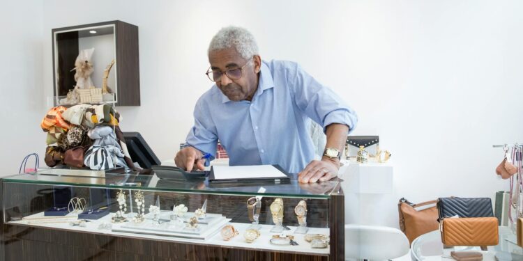 Luxury Jewelry Brands Rewire Loyalty Amid Social‑Commerce Surge