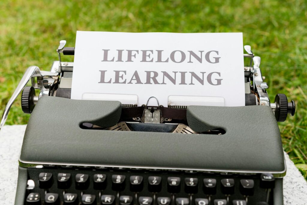 Micro‑Skills, Macro‑Shift: How Bite‑Sized Learning Is Re‑Engineering Career Capital