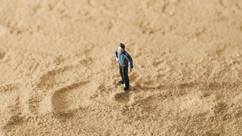 Micro‑Specialization as a Structural Buffer Against AI‑Driven Workforce Disruption