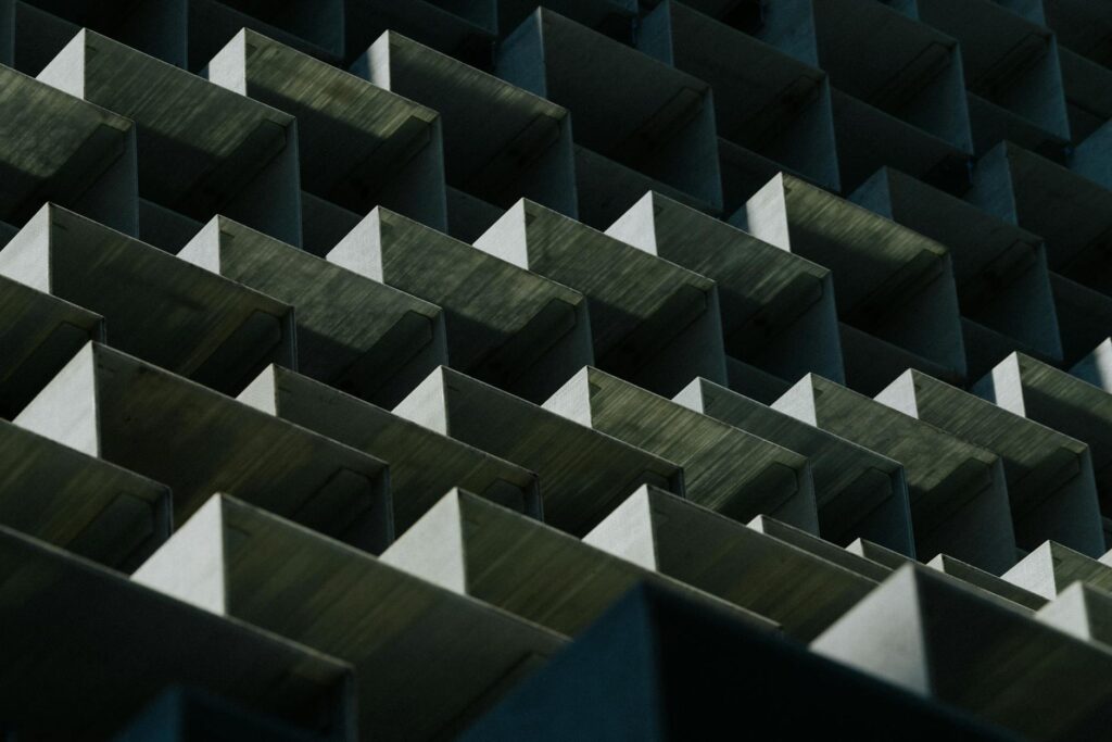 Modular Momentum: How Component‑Based Design Reshapes Product Management, Talent Trajectories, and Institutional Power