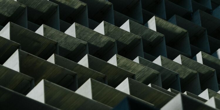 Modular Momentum: How Component‑Based Design Reshapes Product Management, Talent Trajectories, and Institutional Power