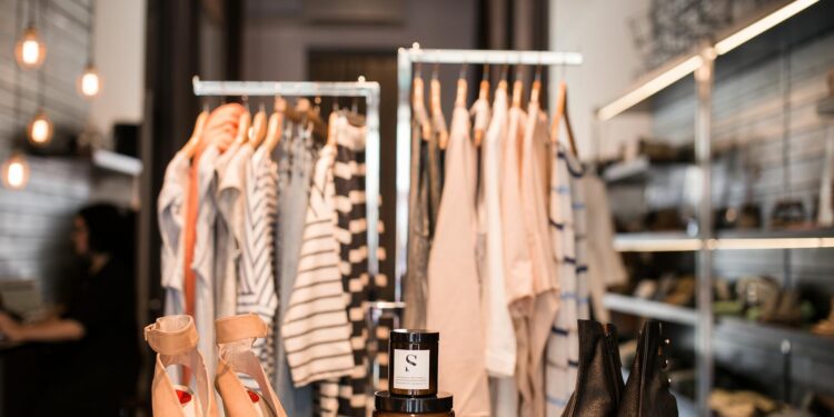 Nature as a Competitive Lever: How Biophilic Design Reshapes Retail’s Institutional Landscape