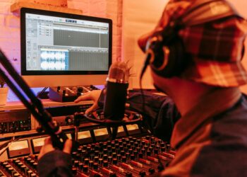 NFTs Reshape Music Licensing: Structural Shifts in Revenue, Power, and Career Capital