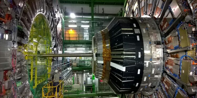 Open‑Source Engines Power a Structural Shift in Materials Innovation