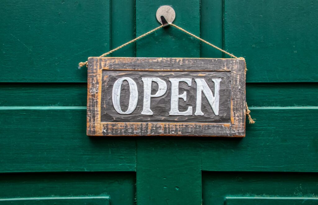 Open‑Source, Freemium, Subscription: How New Business Models Reshape the Architecture of Intellectual Property