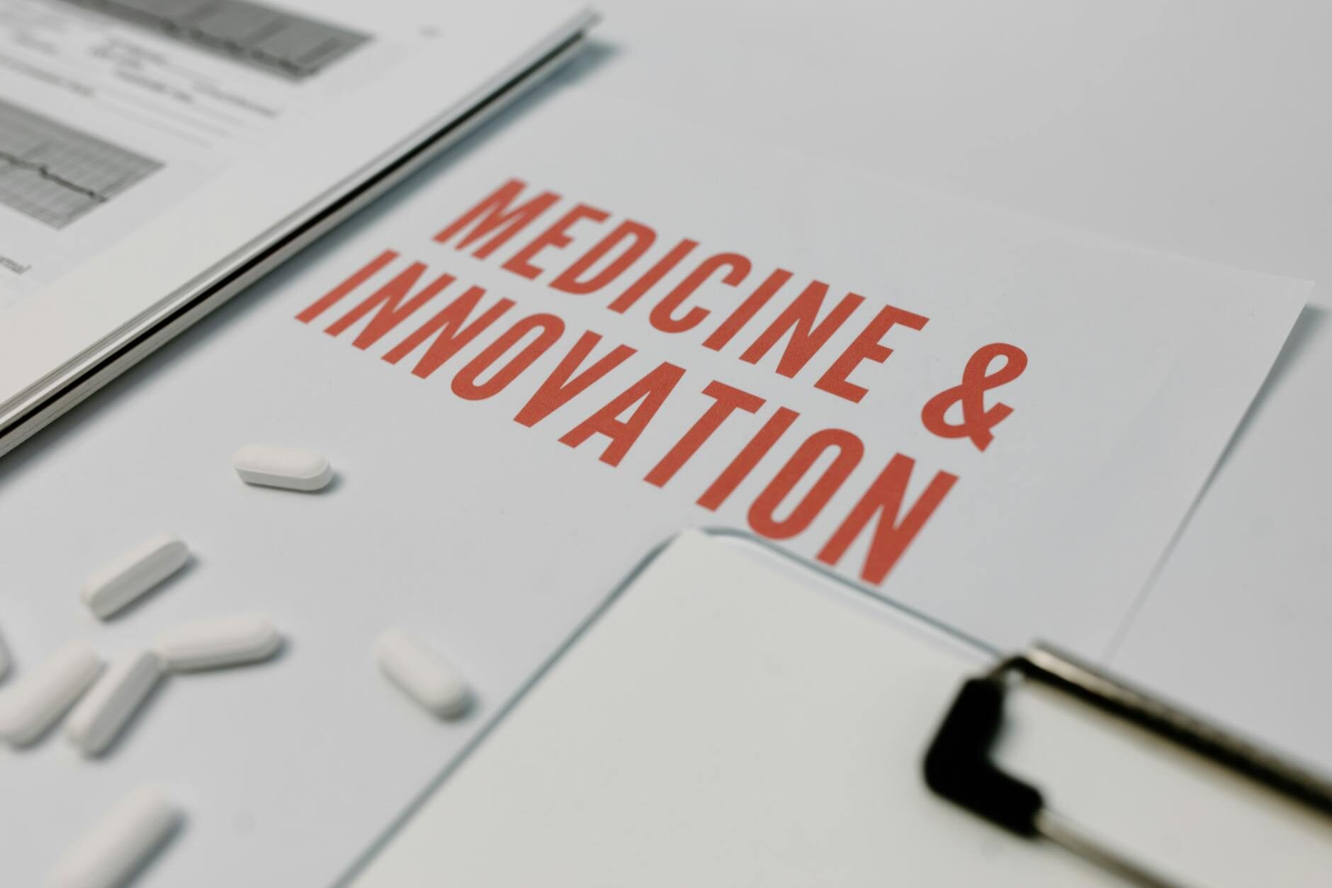 Personalized Medicine’s Regulatory Crossroads: How Institutional Barriers Shape the Next Wave of Pharma Innovation
