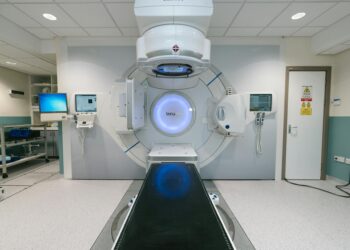 Personalized Oncology’s Regulatory Crossroads: Systemic Shifts in Precision Medicine Adoption