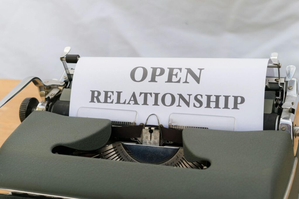 Polyamory at the Desk: How Non‑Monogamous Relationships Are Reshaping Workplace Power and Career Capital