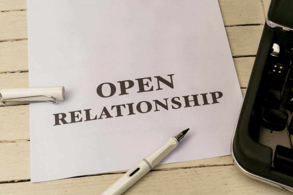 Polyamory at the Desk: How Non‑Monogamous Relationships Are Reshaping Workplace Power and Career Capital