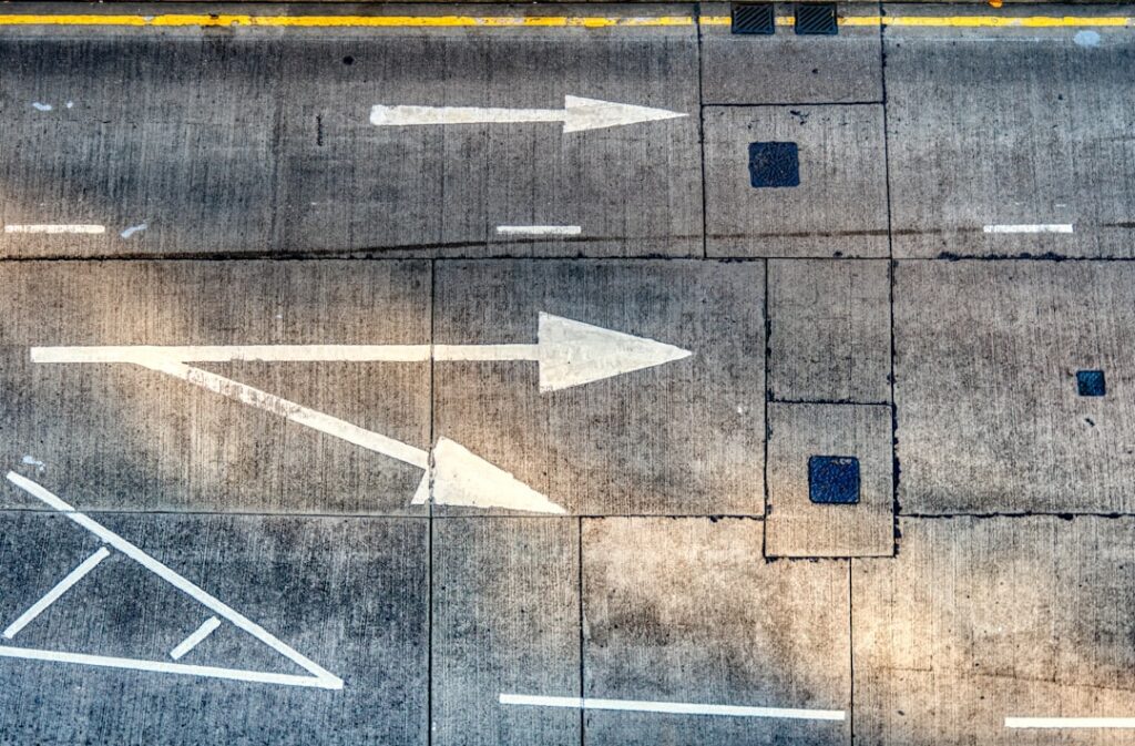 Post‑Digital Product Management: Structural Shifts in a Decentralized Era