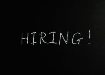 Quiet Hiring Reshapes Sales Talent Pipelines, Redefining Institutional Power and Career Capital