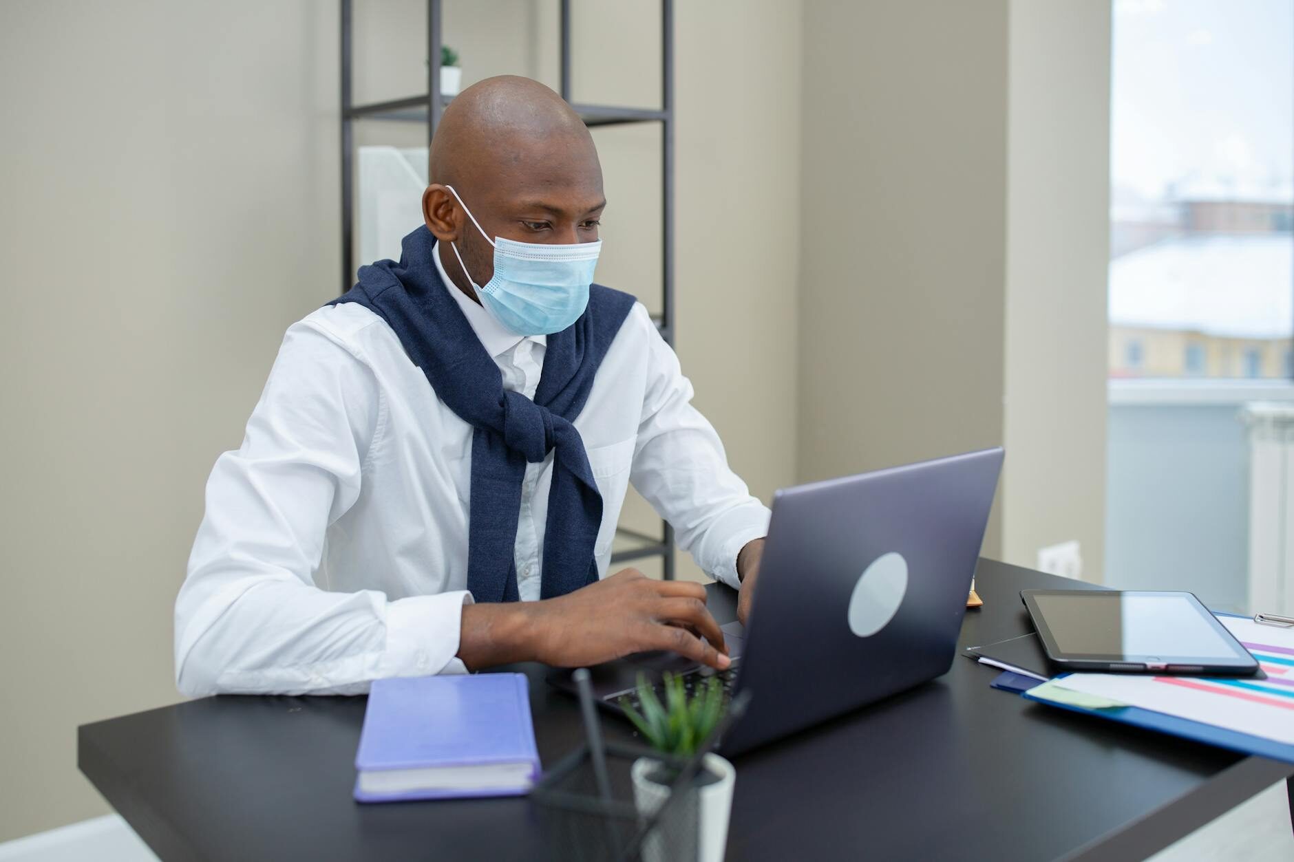 Remote Work’s Structural Recalibration: Productivity, Mental Health, and the New Capital Landscape