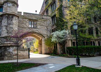 SAT Adversity Score Re‑examined: Structural Shifts in Post‑Pandemic Admissions