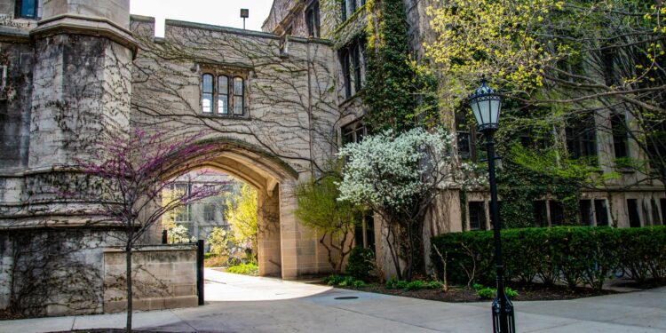 SAT Adversity Score Re‑examined: Structural Shifts in Post‑Pandemic Admissions