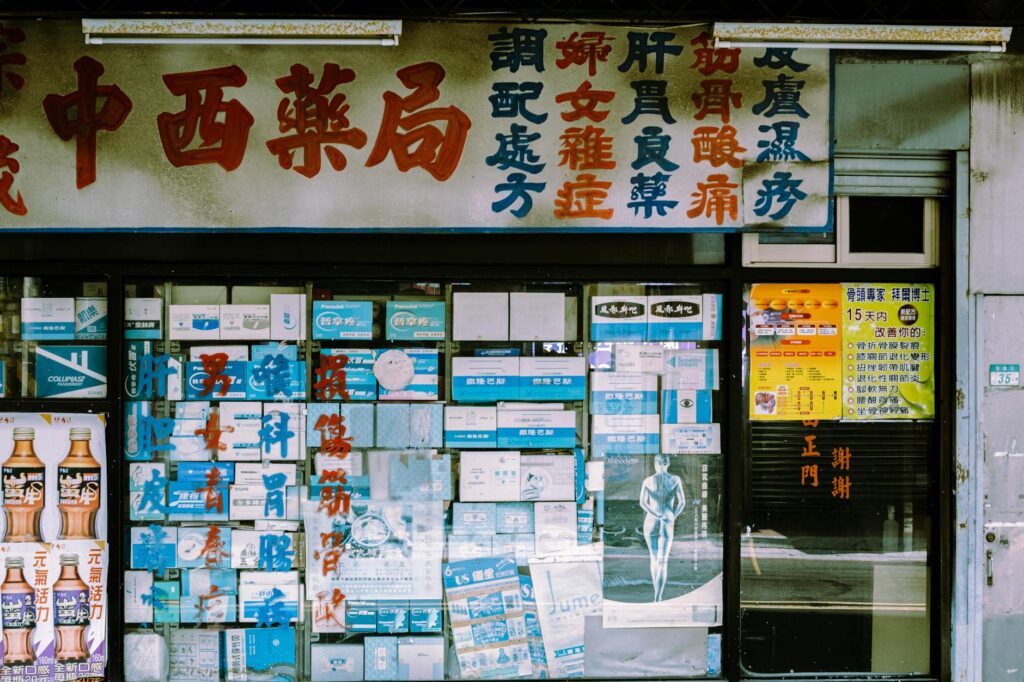 Storefronts in Contraction: How Retail’s Spatial Shrinkage Reshapes Capital, Mobility, and Institutional Power