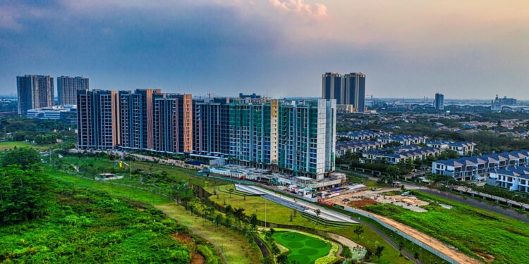 Sustainable Land Banking Reshapes Real‑Estate Risk, Returns and Career Pathways